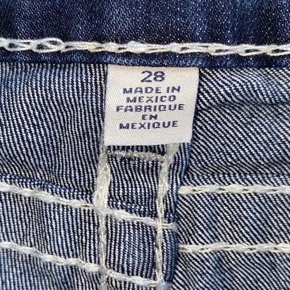 True religion |denim knee  length shorts | size 28 - Picture 7 of 9